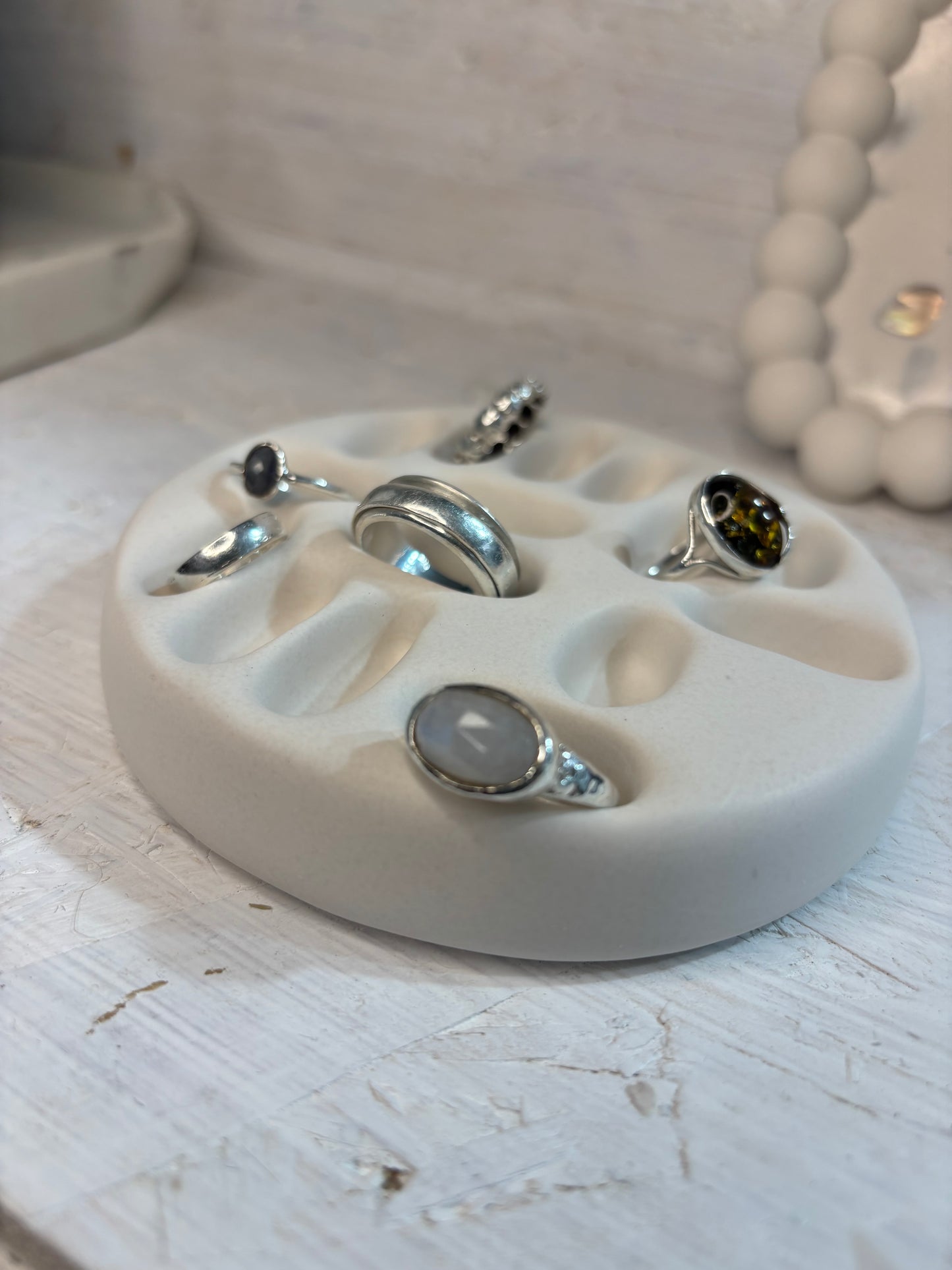 Nude Jesmonite Ring Holder