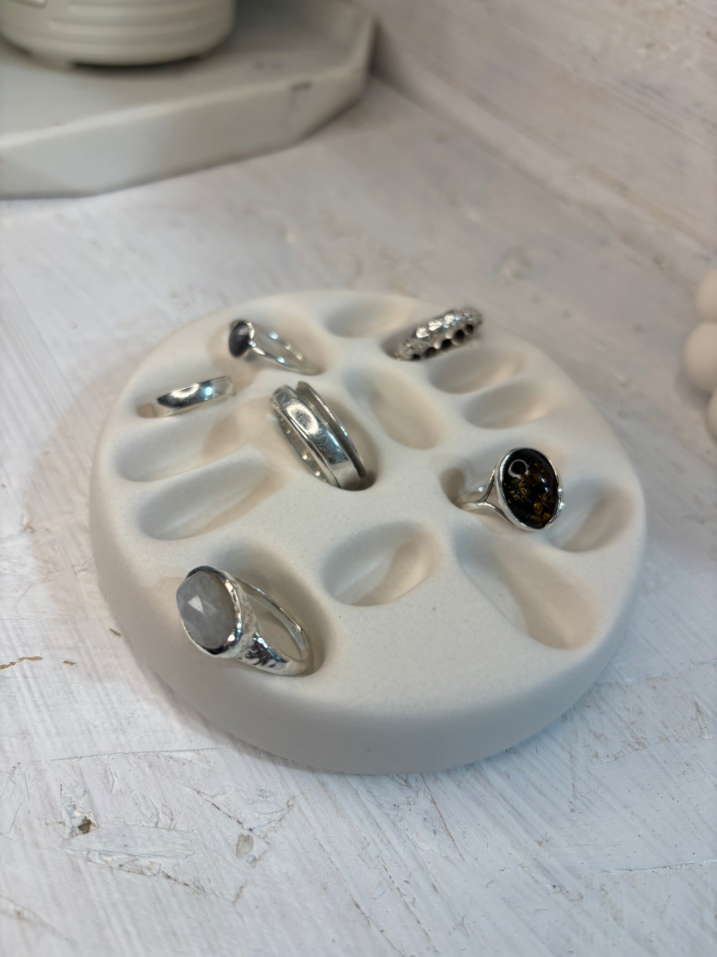 Nude Jesmonite Ring Holder