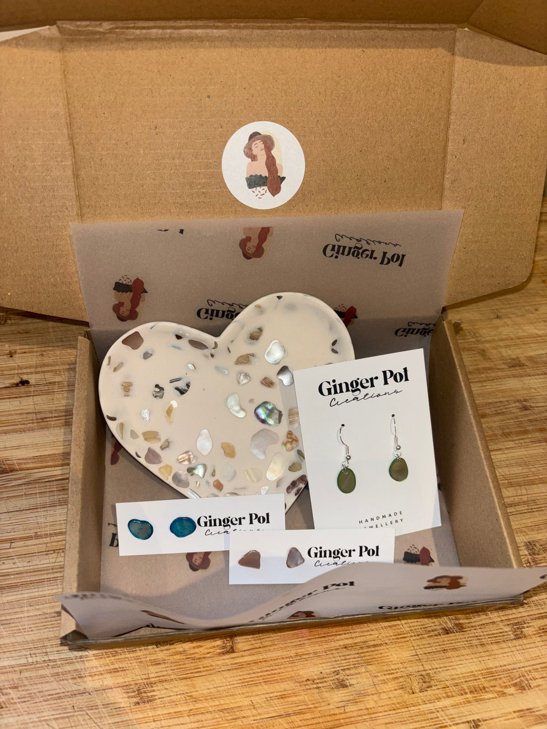 Why you should buy your partner Jewellery for Valentines Day 💕